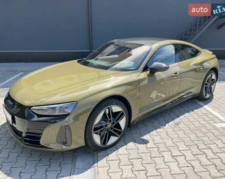 Зеленый Ауди RS e-tron GT, объемом двигателя 0 л и пробегом 20 тыс. км за 70000 $, фото 2 на Automoto.ua