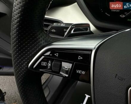 Зеленый Ауди RS e-tron GT, объемом двигателя 0 л и пробегом 27 тыс. км за 71900 $, фото 61 на Automoto.ua