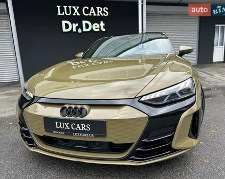 Зеленый Ауди RS e-tron GT, объемом двигателя 0 л и пробегом 27 тыс. км за 71900 $, фото 19 на Automoto.ua