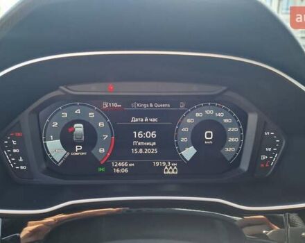 Чорний Ауді RS Q3, об'ємом двигуна 2.48 л та пробігом 12 тис. км за 80000 $, фото 12 на Automoto.ua