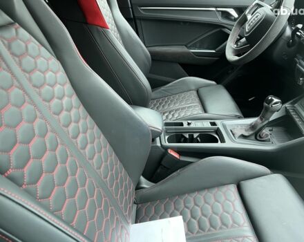 Ауді RS Q3 2021 у Києві на Automoto.ua Ауді RS Q3, об'ємом двигуна 2.48 л та пробігом 25 тис. км за 63252 $, фото 12 на Automoto.ua