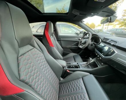 Ауді RS Q3 2022 у Києві на Automoto.ua Ауді RS Q3, об'ємом двигуна 2.48 л та пробігом 7 тис. км за 73250 $, фото 7 на Automoto.ua