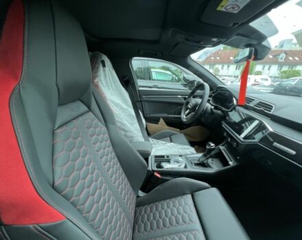 Ауді RS Q3, об'ємом двигуна 2.48 л та пробігом 0 тис. км за 89661 $, фото 16 на Automoto.ua