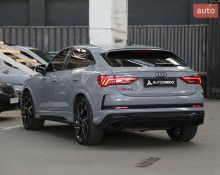 Ауди RS Q3 2021 в Киеве на Automoto.ua Серый Ауди RS Q3, объемом двигателя 2.48 л и пробегом 18 тыс. км за 69000 $, фото 4 на Automoto.ua