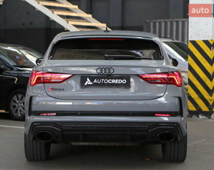 Ауди RS Q3 2021 в Киеве на Automoto.ua Серый Ауди RS Q3, объемом двигателя 2.48 л и пробегом 18 тыс. км за 69000 $, фото 5 на Automoto.ua