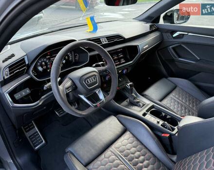 Ауді RS Q3 2021 у Харкові на Automoto.ua Сірий Ауді RS Q3, об'ємом двигуна 2.48 л та пробігом 97 тис. км за 62000 $, фото 19 на Automoto.ua