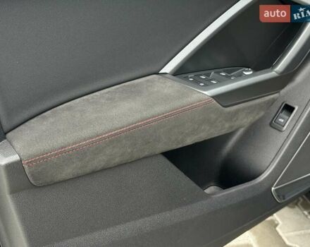 Сірий Ауді RS Q3, об'ємом двигуна 2.48 л та пробігом 48 тис. км за 59000 $, фото 16 на Automoto.ua