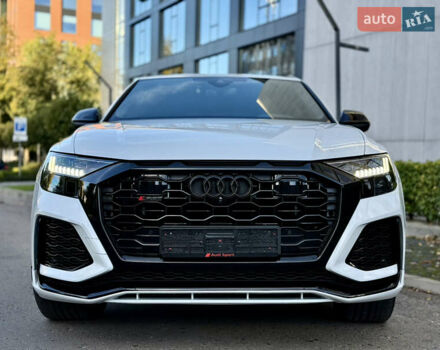 Білий Ауді RS Q8, об'ємом двигуна 4 л та пробігом 82 тис. км за 92500 $, фото 13 на Automoto.ua