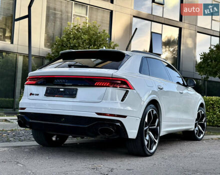 Білий Ауді RS Q8, об'ємом двигуна 4 л та пробігом 82 тис. км за 92500 $, фото 30 на Automoto.ua