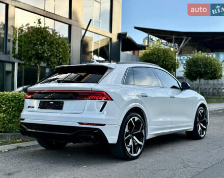 Білий Ауді RS Q8, об'ємом двигуна 4 л та пробігом 82 тис. км за 92500 $, фото 26 на Automoto.ua