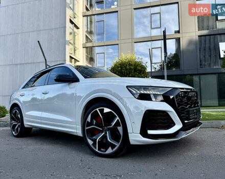 Білий Ауді RS Q8, об'ємом двигуна 4 л та пробігом 82 тис. км за 92500 $, фото 16 на Automoto.ua