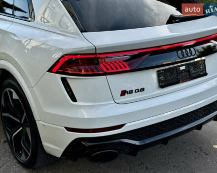 Білий Ауді RS Q8, об'ємом двигуна 4 л та пробігом 82 тис. км за 92500 $, фото 27 на Automoto.ua