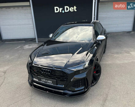 Чорний Ауді RS Q8, об'ємом двигуна 4 л та пробігом 86 тис. км за 93900 $, фото 11 на Automoto.ua