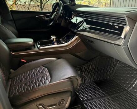 Черный Ауди RS Q8, объемом двигателя 4 л и пробегом 85 тыс. км за 104000 $, фото 2 на Automoto.ua