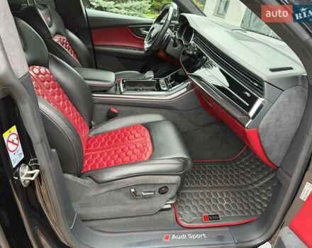 Черный Ауди RS Q8, объемом двигателя 4 л и пробегом 83 тыс. км за 81000 $, фото 1 на Automoto.ua