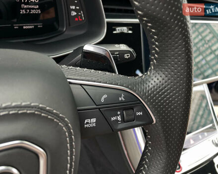 Чорний Ауді RS Q8, об'ємом двигуна 4 л та пробігом 86 тис. км за 93900 $, фото 49 на Automoto.ua