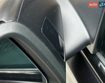 Чорний Ауді RS Q8, об'ємом двигуна 4 л та пробігом 97 тис. км за 85000 $, фото 33 на Automoto.ua