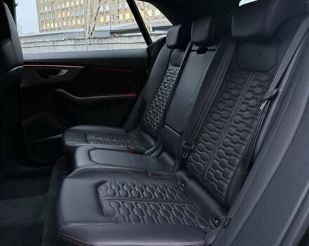 Чорний Ауді RS Q8, об'ємом двигуна 4 л та пробігом 174 тис. км за 76000 $, фото 49 на Automoto.ua