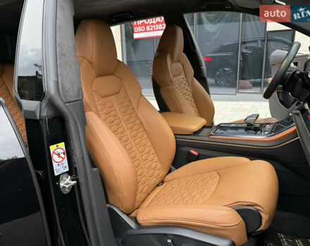 Черный Ауди RS Q8, объемом двигателя 4 л и пробегом 54 тыс. км за 94000 $, фото 47 на Automoto.ua