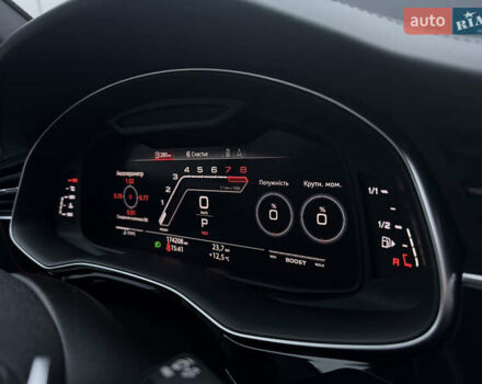 Чорний Ауді RS Q8, об'ємом двигуна 4 л та пробігом 174 тис. км за 76000 $, фото 53 на Automoto.ua
