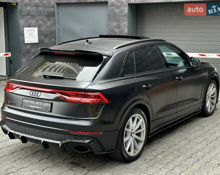 Чорний Ауді RS Q8, об'ємом двигуна 4 л та пробігом 97 тис. км за 85000 $, фото 20 на Automoto.ua