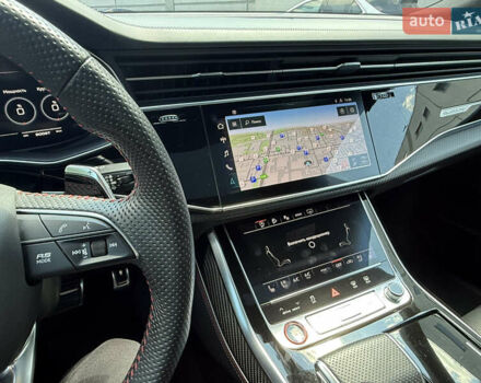 Чорний Ауді RS Q8, об'ємом двигуна 4 л та пробігом 35 тис. км за 115000 $, фото 20 на Automoto.ua