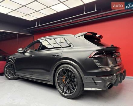 Чорний Ауді RS Q8, об'ємом двигуна 4 л та пробігом 22 тис. км за 198800 $, фото 26 на Automoto.ua