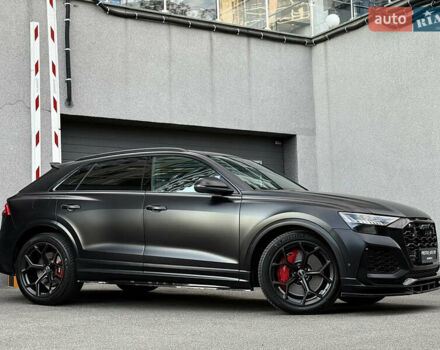 Черный Ауди RS Q8, объемом двигателя 4 л и пробегом 98 тыс. км за 84000 $, фото 4 на Automoto.ua