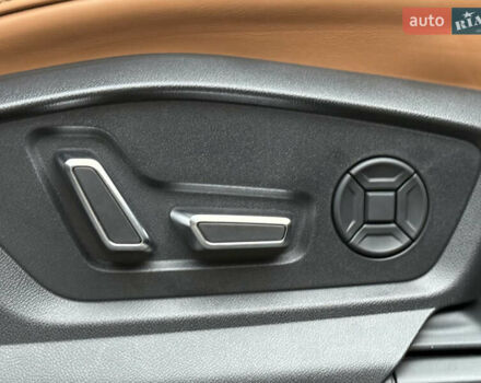 Черный Ауди RS Q8, объемом двигателя 4 л и пробегом 54 тыс. км за 94000 $, фото 50 на Automoto.ua