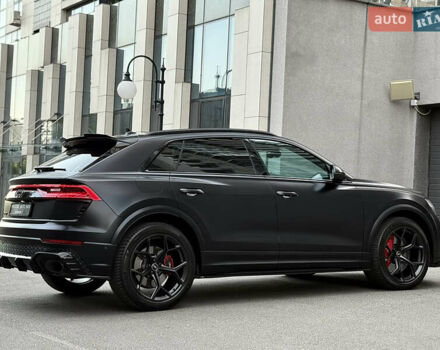 Чорний Ауді RS Q8, об'ємом двигуна 4 л та пробігом 97 тис. км за 85000 $, фото 25 на Automoto.ua