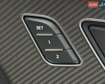 Черный Ауди RS Q8, объемом двигателя 4 л и пробегом 54 тыс. км за 94000 $, фото 60 на Automoto.ua