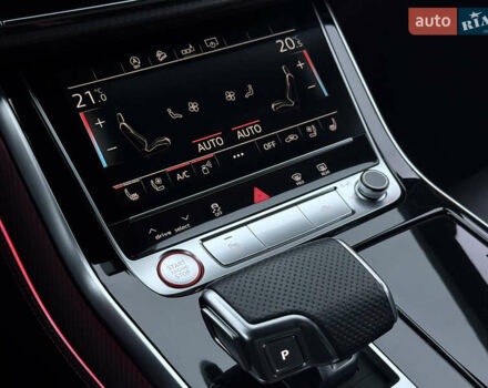 Чорний Ауді RS Q8, об'ємом двигуна 4 л та пробігом 174 тис. км за 76000 $, фото 46 на Automoto.ua