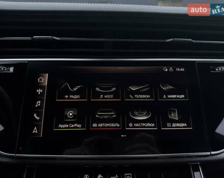 Чорний Ауді RS Q8, об'ємом двигуна 4 л та пробігом 174 тис. км за 76000 $, фото 56 на Automoto.ua