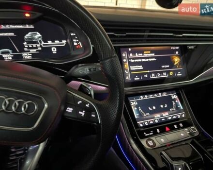 Черный Ауди RS Q8, объемом двигателя 4 л и пробегом 85 тыс. км за 104000 $, фото 28 на Automoto.ua