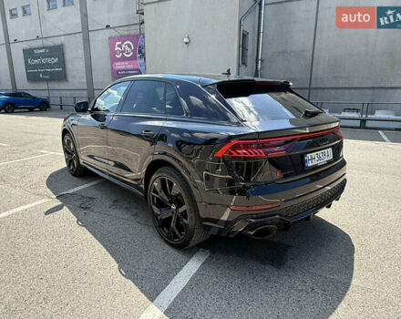 Чорний Ауді RS Q8, об'ємом двигуна 4 л та пробігом 35 тис. км за 115000 $, фото 3 на Automoto.ua