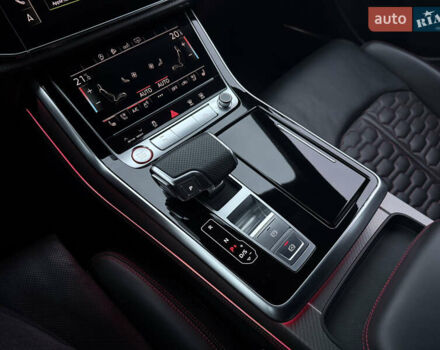 Чорний Ауді RS Q8, об'ємом двигуна 4 л та пробігом 174 тис. км за 76000 $, фото 45 на Automoto.ua