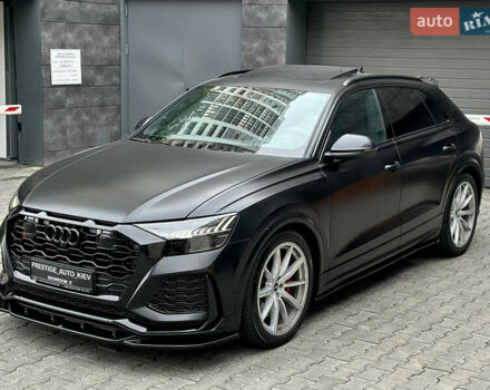 Чорний Ауді RS Q8, об'ємом двигуна 4 л та пробігом 97 тис. км за 85000 $, фото 7 на Automoto.ua