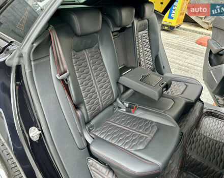 Черный Ауди RS Q8, объемом двигателя 4 л и пробегом 98 тыс. км за 84000 $, фото 49 на Automoto.ua