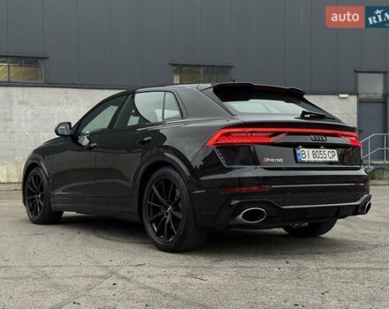 Чорний Ауді RS Q8, об'ємом двигуна 4 л та пробігом 174 тис. км за 76000 $, фото 19 на Automoto.ua