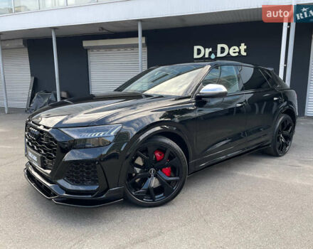 Чорний Ауді RS Q8, об'ємом двигуна 4 л та пробігом 86 тис. км за 93900 $, фото 7 на Automoto.ua