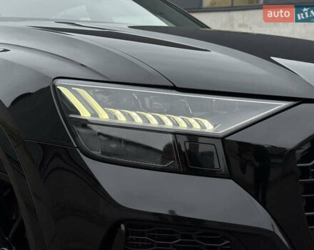 Чорний Ауді RS Q8, об'ємом двигуна 4 л та пробігом 174 тис. км за 76000 $, фото 11 на Automoto.ua