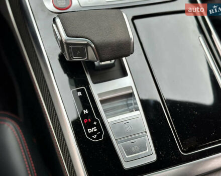 Черный Ауди RS Q8, объемом двигателя 4 л и пробегом 98 тыс. км за 84000 $, фото 73 на Automoto.ua