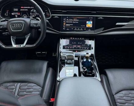 Черный Ауди RS Q8, объемом двигателя 4 л и пробегом 85 тыс. км за 104000 $, фото 16 на Automoto.ua