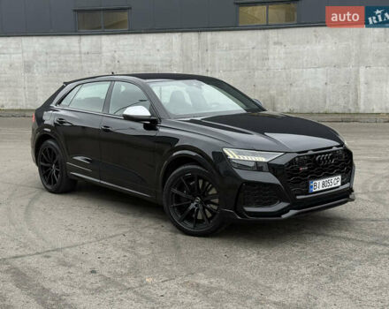 Чорний Ауді RS Q8, об'ємом двигуна 4 л та пробігом 174 тис. км за 76000 $, фото 1 на Automoto.ua