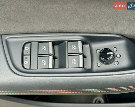 Черный Ауди RS Q8, объемом двигателя 4 л и пробегом 98 тыс. км за 84000 $, фото 52 на Automoto.ua