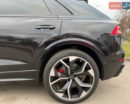 Черный Ауди RS Q8, объемом двигателя 4 л и пробегом 85 тыс. км за 104000 $, фото 13 на Automoto.ua