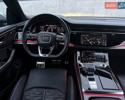 Чорний Ауді RS Q8, об'ємом двигуна 4 л та пробігом 174 тис. км за 76000 $, фото 28 на Automoto.ua