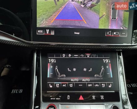 Чорний Ауді RS Q8, об'ємом двигуна 4 л та пробігом 90 тис. км за 89999 $, фото 106 на Automoto.ua