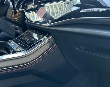 Чорний Ауді RS Q8, об'ємом двигуна 4 л та пробігом 43 тис. км за 98500 $, фото 32 на Automoto.ua