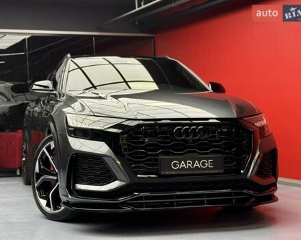 Чорний Ауді RS Q8, об'ємом двигуна 4 л та пробігом 45 тис. км за 107700 $, фото 12 на Automoto.ua